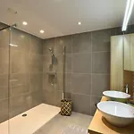 Splendid Ground Floor With Garden In The Very Center Of Apartmán